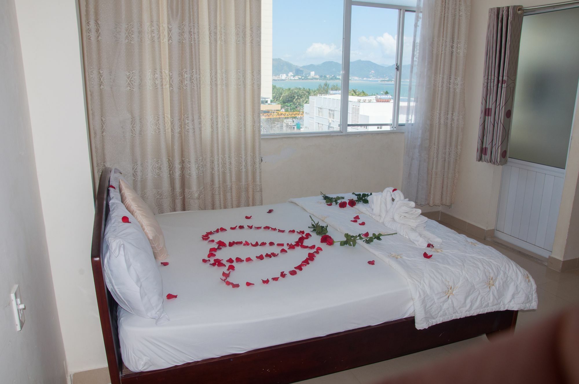 Queen 7 Hotel Nha Trang Exteriör bild
